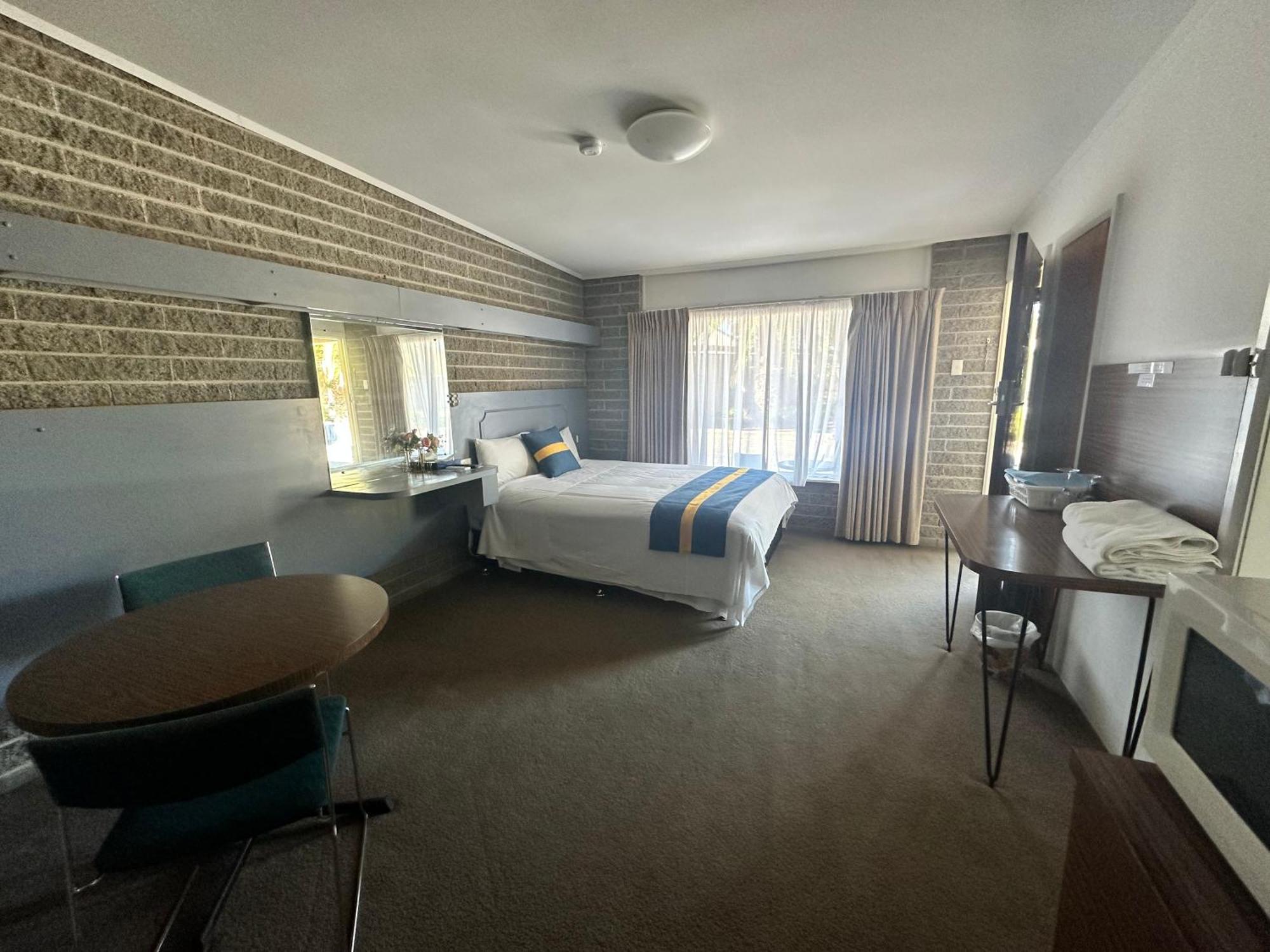 The Shamrock Hotel バルラナルド エクステリア 写真