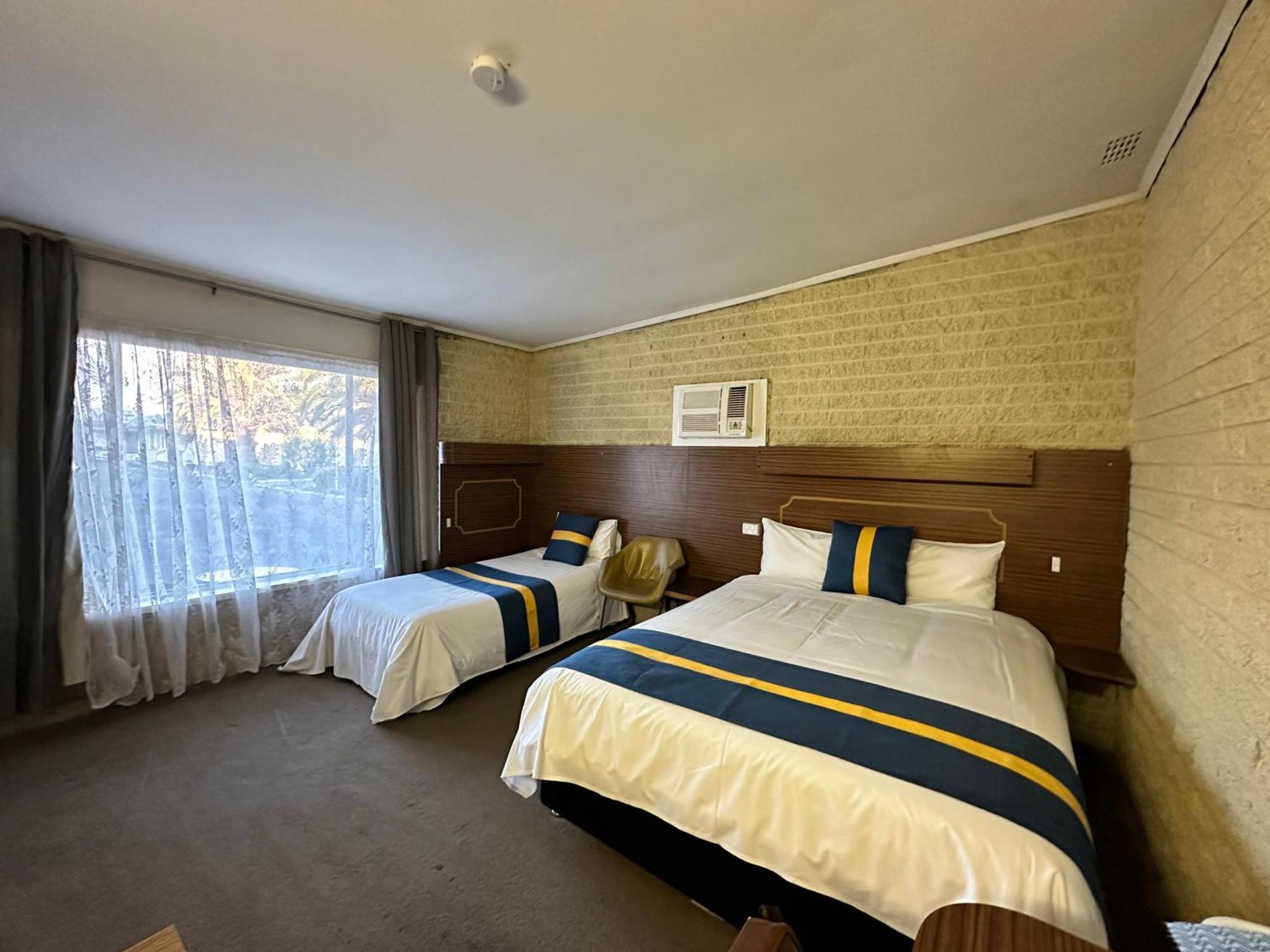 The Shamrock Hotel バルラナルド エクステリア 写真